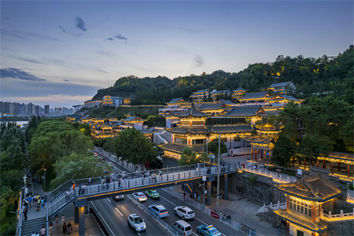 入住銳思特酒店蘭州大眾巷店開啟西部慵懶時光