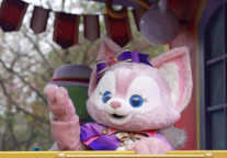 溢价7倍不止，解锁玲娜贝儿的IP“流量钥匙”