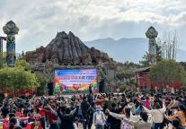 游千古情，育人间爱 ！明月千古情再迎亲子秋游团！