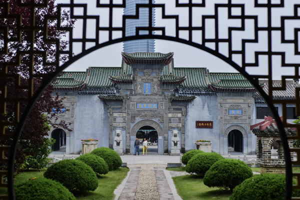 摄图网_500692511_合肥市区的徽园（企业商用）.jpg