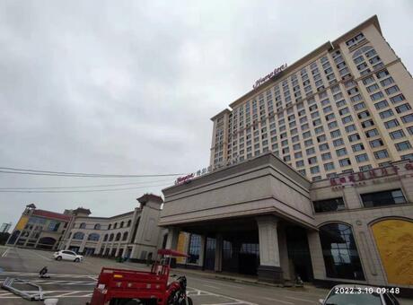 南方明珠国际大酒店三宗国有土地使用权2.49亿元拍卖