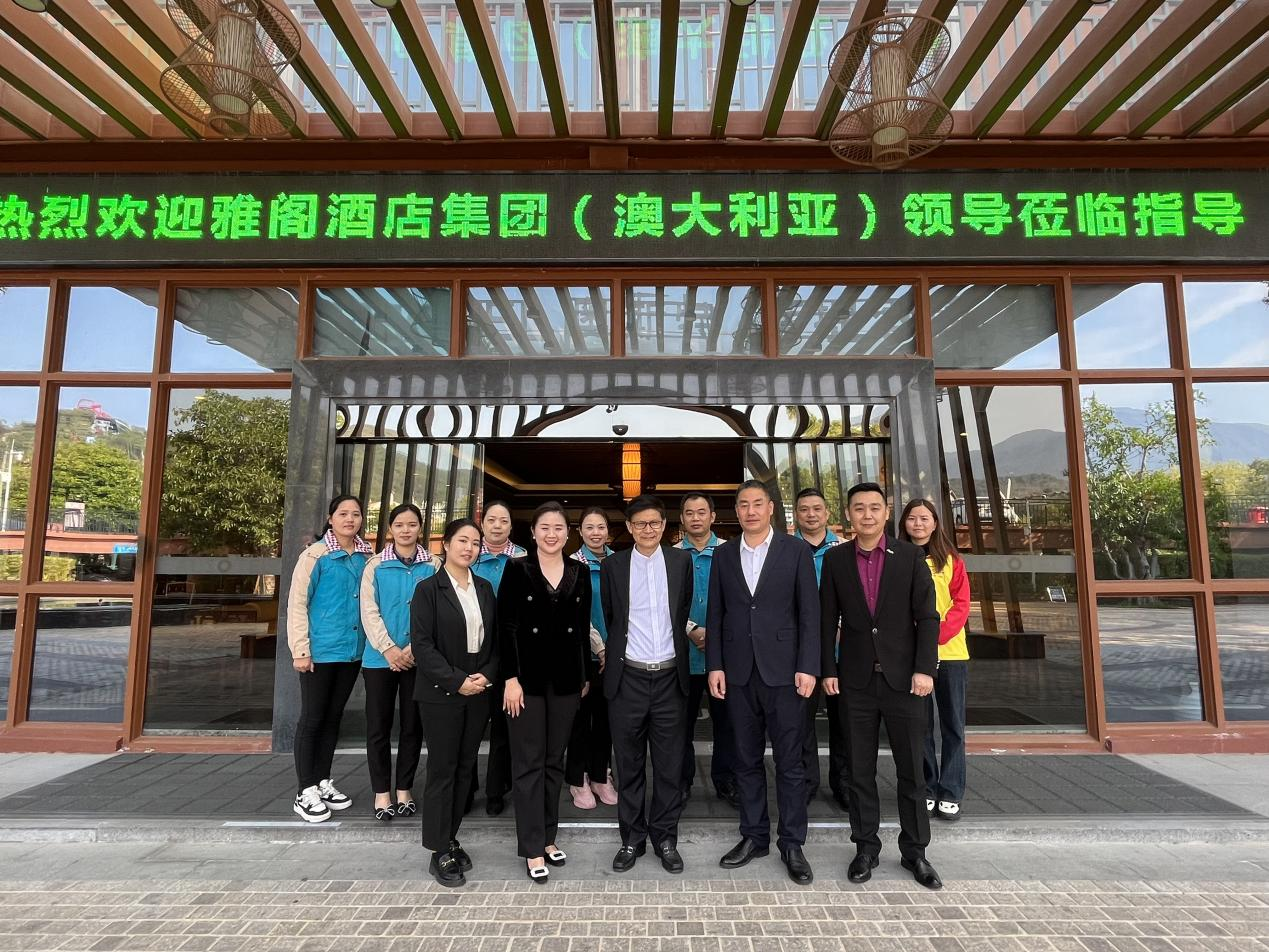 争市场抢先机，雅阁酒店集团一路狂飙