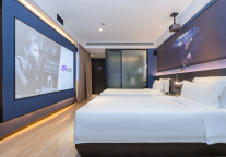 把握IP酒店新业态，巨片电影酒店迎风起航