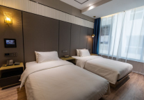 途客中国轻居酒店济源职业技术学院御驾街店