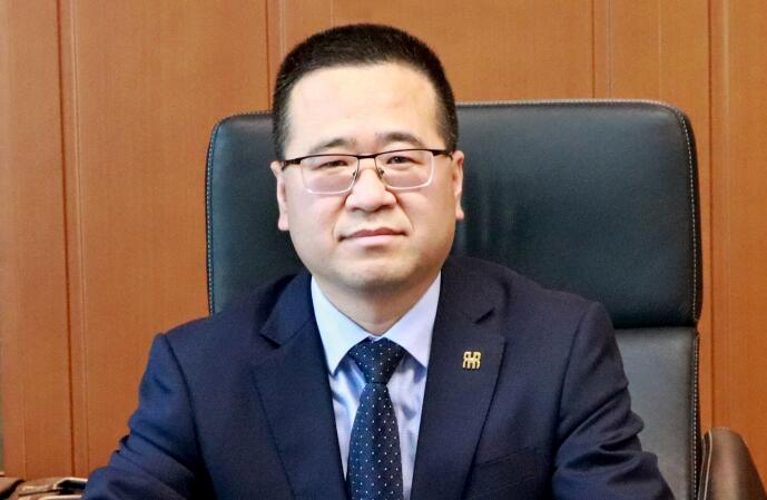 两江假日刘登为：“两会”后，酒店如何实现跨越式发展?|“两会”说