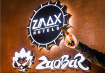 推陈出新，跨界合作，ZMAX的破圈法宝