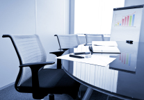 1月13日，酒店及旅游板块回暖，王府井涨幅超5%