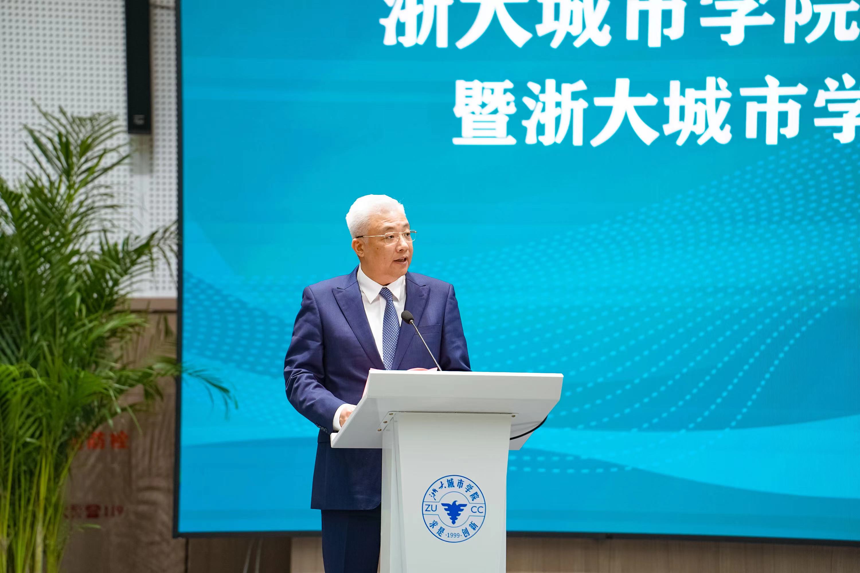 中国旅游饭店业协会会长 李峰先生.jpg