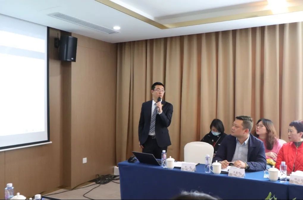 cf8831bb35e964eb71563d15b20ce5fc.jpg cf8831bb35e964eb71563d15b20ce5fc.jpg