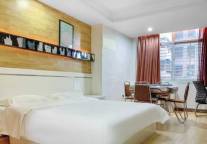 随易住易佰良品酒店利辛中医院店，给您一份安稳的休憩时光