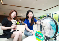 开放麦、读书会、宠物趴、健身日，方隅公寓倡导兴趣社交