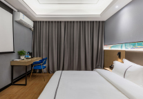 易佰酒店系易佰良品酒店北京方庄店，约会帝都