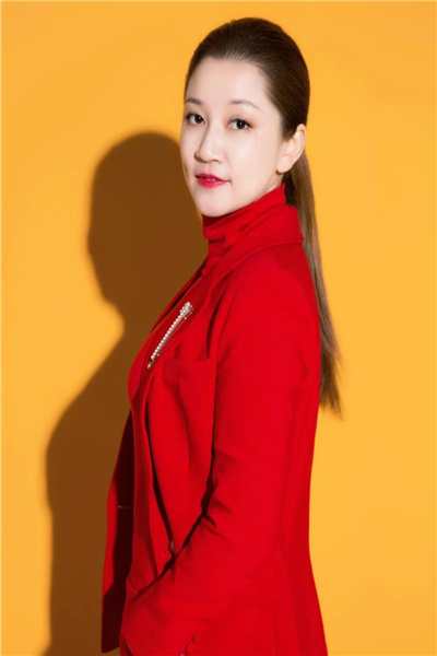 朱敏女士.jpg