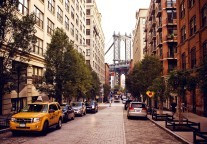 上海针对旅游等5个特困行业实施缓缴社会保险费政策