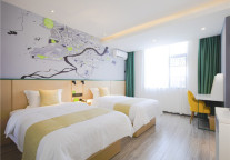 约会海口，入住青皮树酒店