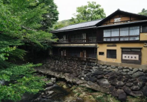 日政府推振兴旅游业举措 部分酒店“坐地起价”