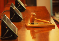 青岛城阳首家挂牌涉外三星级宾馆拍卖成交 总价1.58亿元