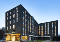 朗丽兹酒店急速爬坡，疫情期间3个月实现连续满房