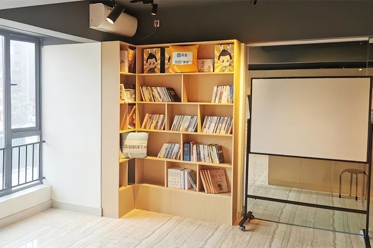 《极简理财七堂课》新书发布会在碧家×简知悦读空间圆满举行