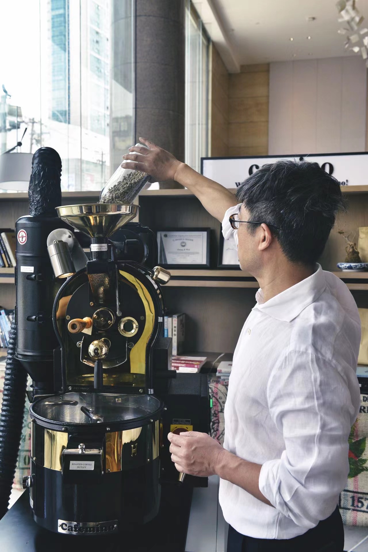 万咖啡首炉自烘焙 (8).jpg