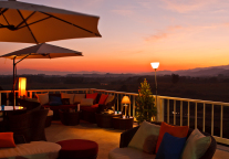 火焰山景区半年报：营业收入168万元，同比下滑58.21%