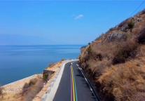 雅阁酒店集团|大理临海彩虹公路开放，去听风的声音