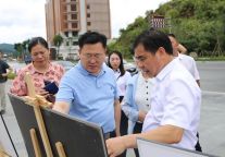 市委副书记鲍峰庭在萍乡武功山风景名胜区调研重大项目建设