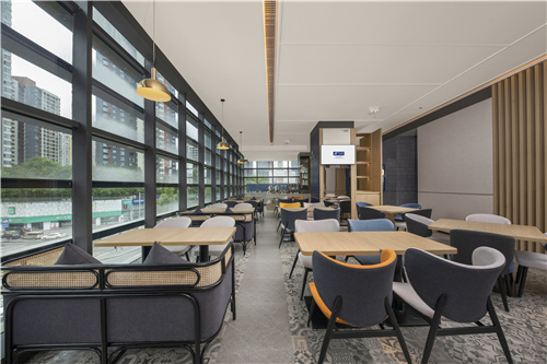 Great Room1.jpg