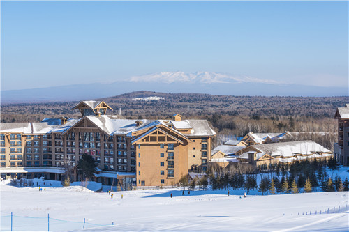 3. 长白山万达锦华度假酒店及万达锦华套房酒店.jpg
