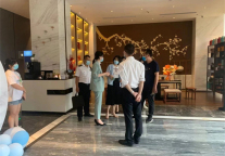 短暂的分离是为了更好的相见