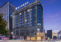 力拓两湖 谁能角逐中高端酒店市场第一城？