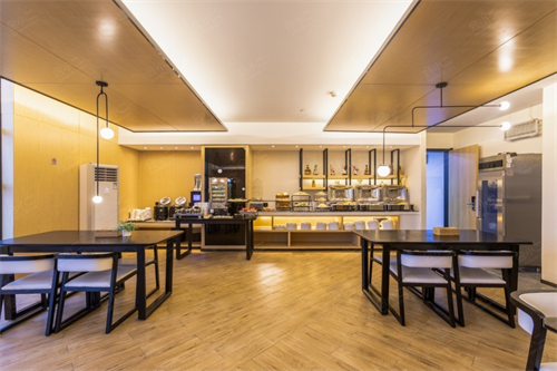 餐厅.jpg