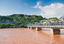 丝绸之路上的免费住行