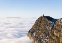 逸柏游记 I 锐思特逸致乐山峨边步行街店，天堂很远，四川很近