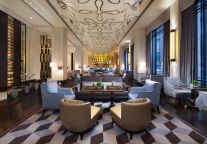 高端酒店下半场，谁先让存量市场“真香”？