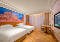 跨界合作、创新营销、服务升级 维也纳酒店“玩”出新花样