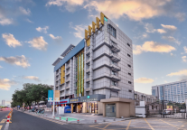 途客中国轻居酒店南京南站胜太路地铁站店