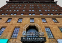 建筑可阅读，城市微旅行——锦江都城经典青年会酒店，带您玩转周边