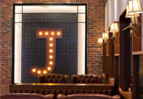 喆啡酒店丨把握国庆出游新趋，助力品牌走向腾飞