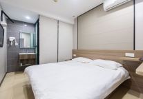 小城新体验，易佰酒店系易佰连锁旅店上海七宝古镇店