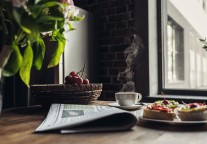 王华强：酒店偷拍摄像头问题的本质，仍是存在灰色利益输送关系