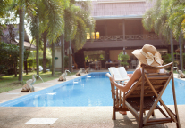 全国人大代表汤亮：把培育高品质民宿作为新农村建设新抓手