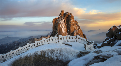 摄图网_500828406_天柱晴雪（企业商用）.jpg