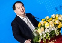 又一个三年，首旅酒店任孙坚为公司总经理