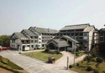 降价6000万元 枣庄半岛温泉酒店迎来第四次拍卖