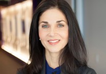 璞富腾酒店及度假村任命Lori Strasberg女士为市场营销高级副总裁