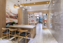 深圳南山区前海自贸区荔林地铁站格林东方酒店，繁华停歇之境