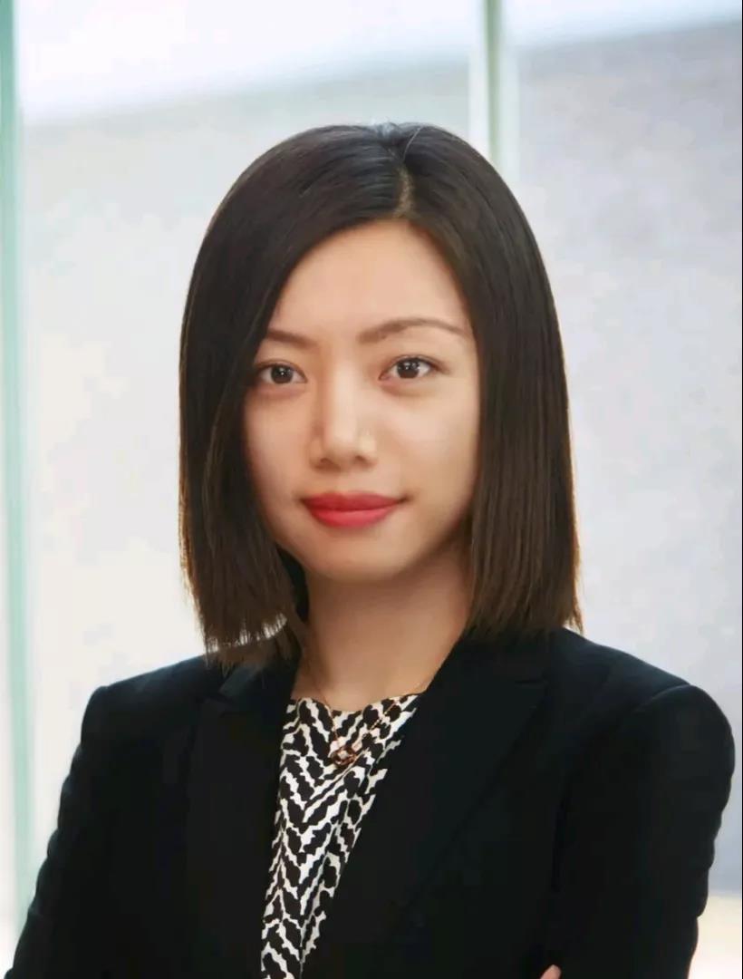 何倩.jpg
