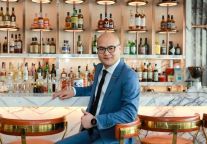 珠海龙珠达集团正式任命肖辉生先生为酒店版块总经理