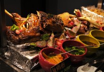 满街都是“亲兄弟”，餐饮业深陷同质化“怪圈”！